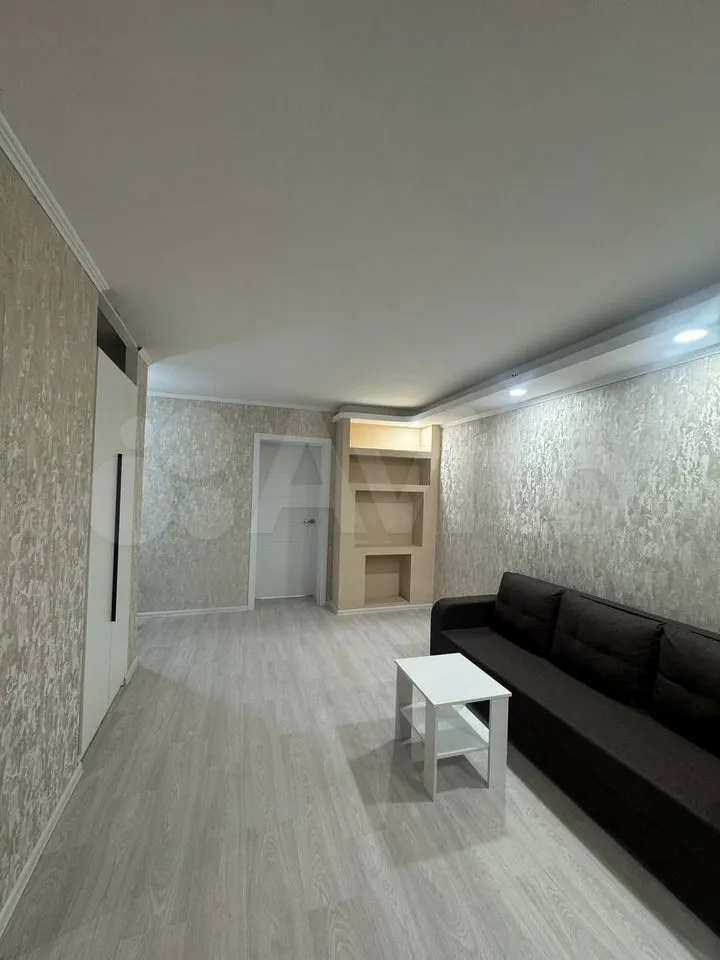 Большевистская - 175/1 №1