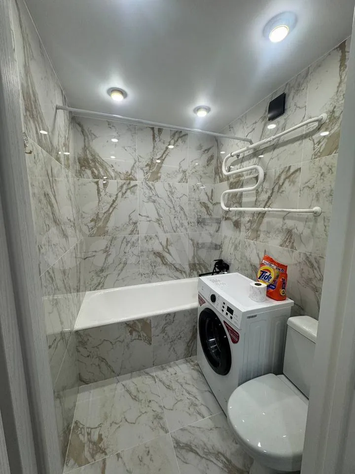 ул. Большевистская, д.175/1 №1