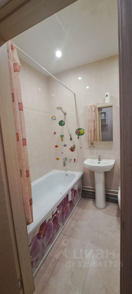 Романтиков - 9 №1