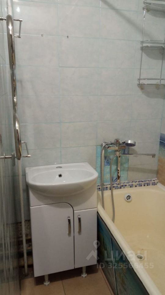 Челюскинцев - 15 №2