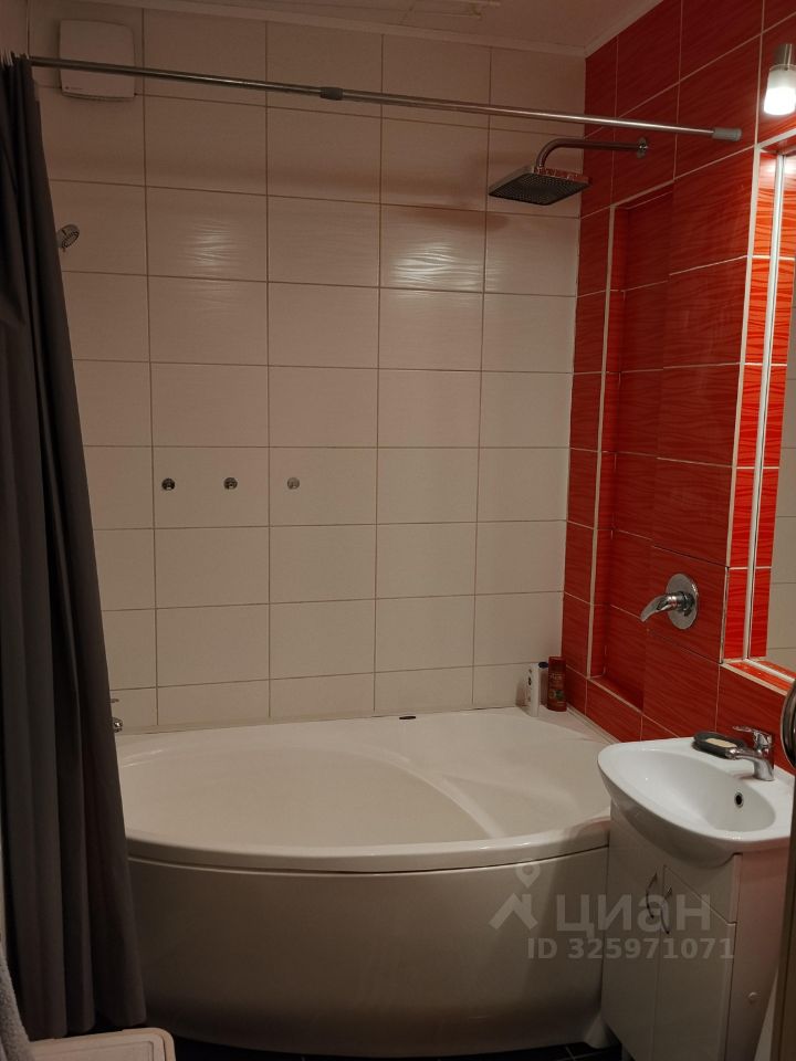 Адриена Лежена - 17 №6