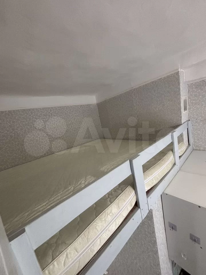 Плахотного - 19 №5