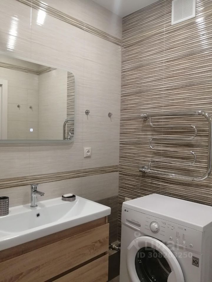 Адриена Лежена - 36 №1