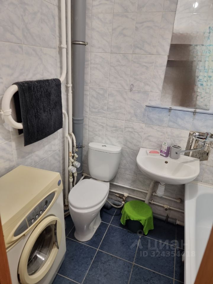 Петухова - 103 №2