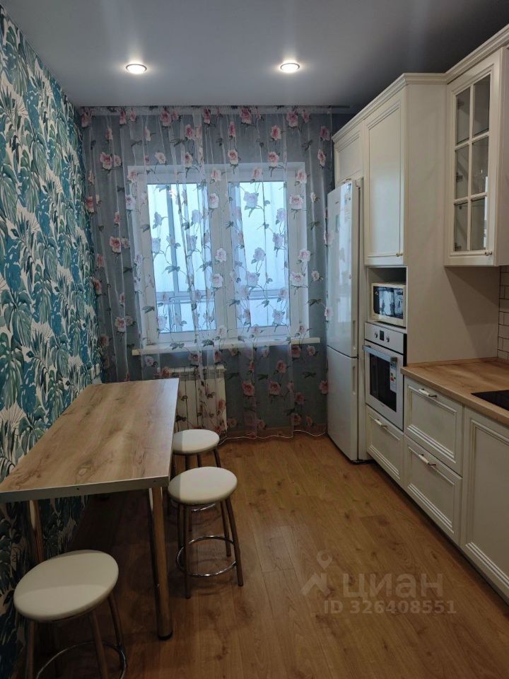 Станиславского - 18/1 №6