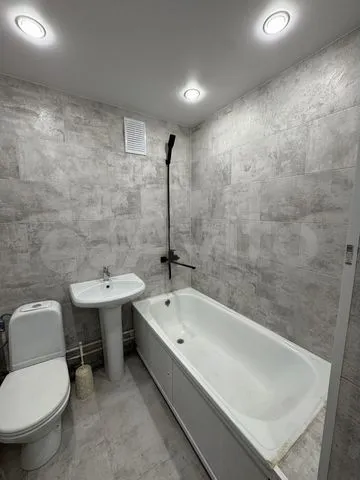 Троллейная - 17 №9