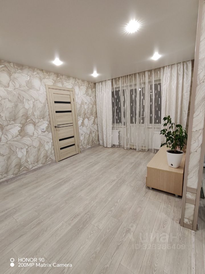 Вертковская - 12/2 №10