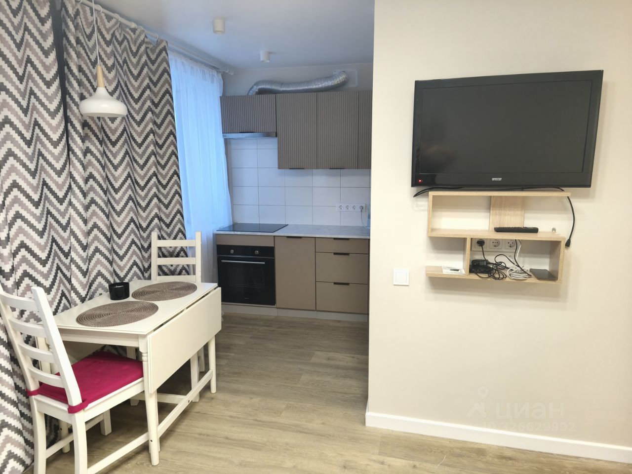 Жуковского - 105/2 №13