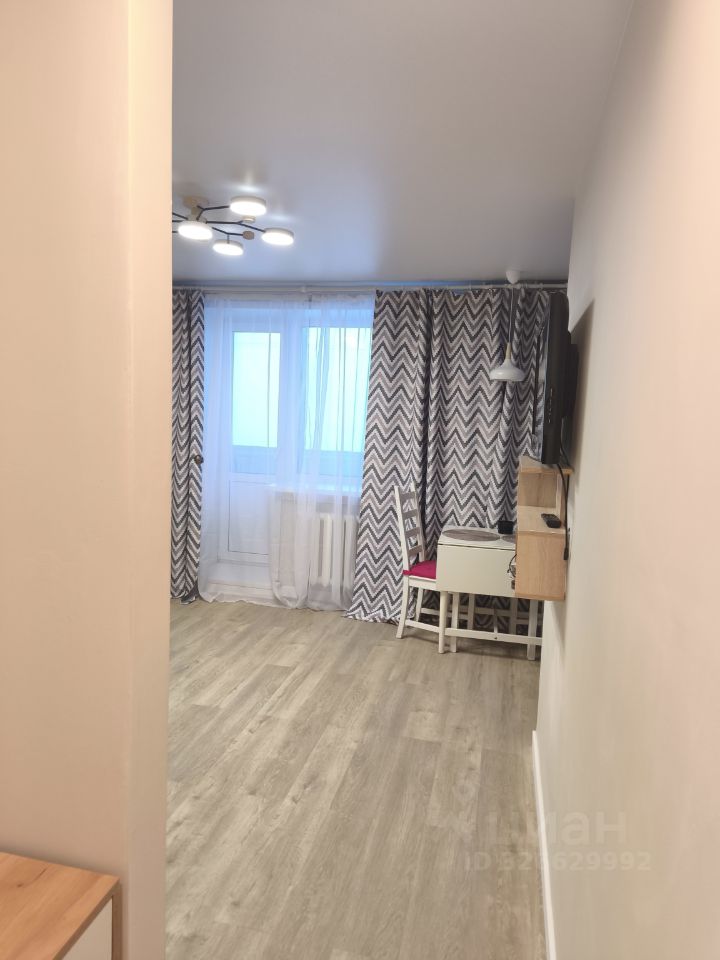 Жуковского - 105/2 №12