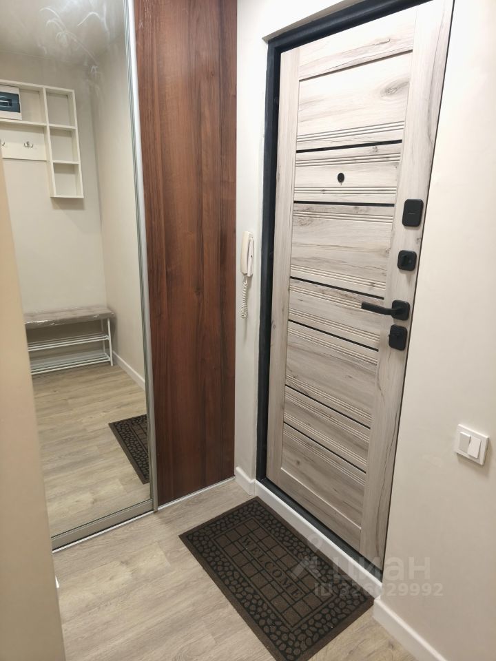 Жуковского - 105/2 №6