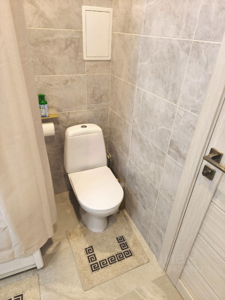 Жуковского - 105/2 №9