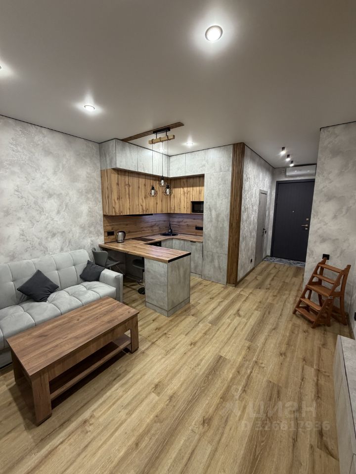 Красный проспект - 220 №10