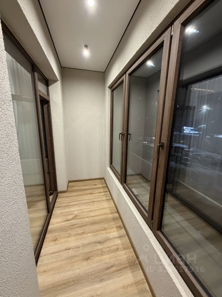 Красный проспект - 220 №3