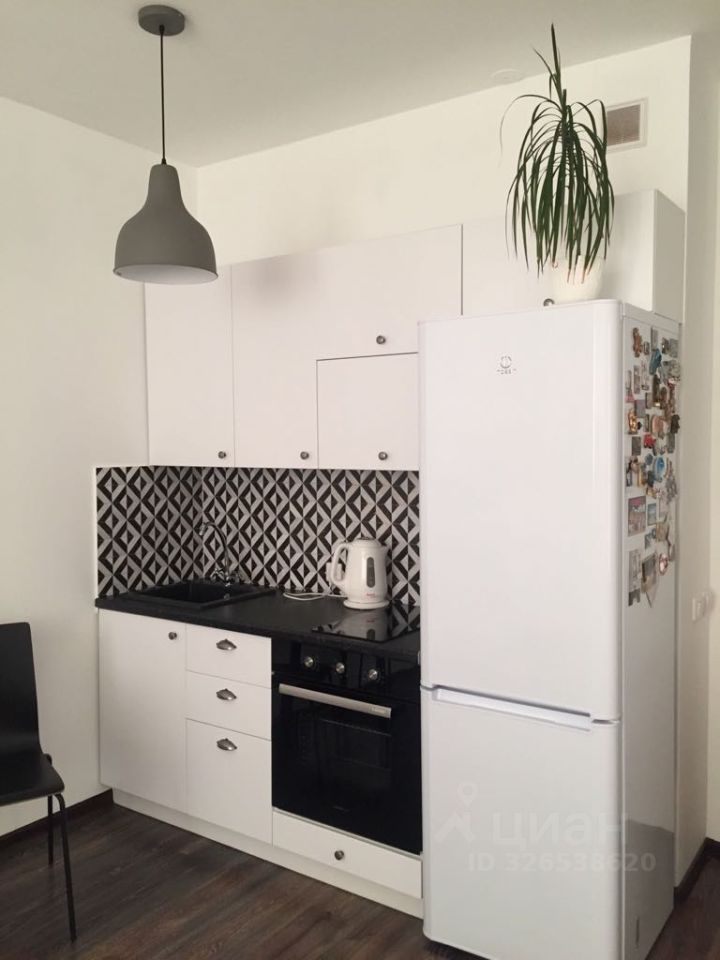 Сибирская - 42 №12