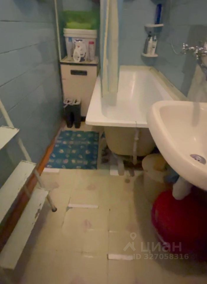 Красный проспект - 71 №1