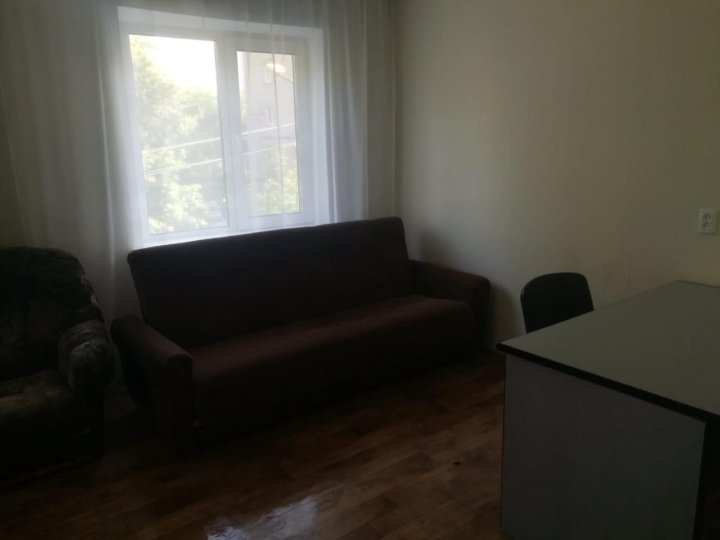 Выставочная - 13 №6