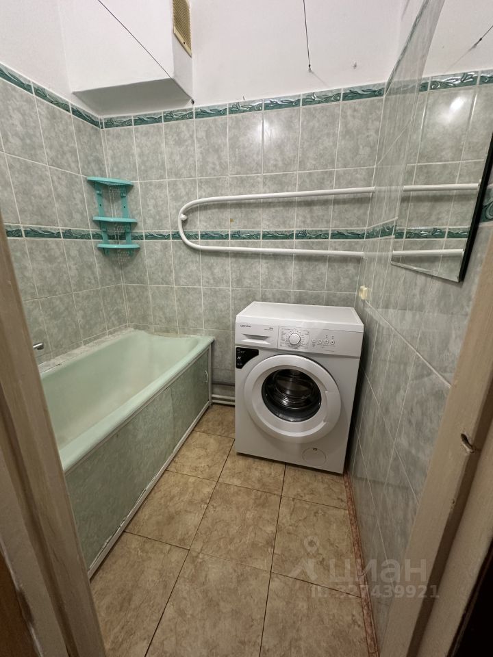 Грибоедова - 15 №10