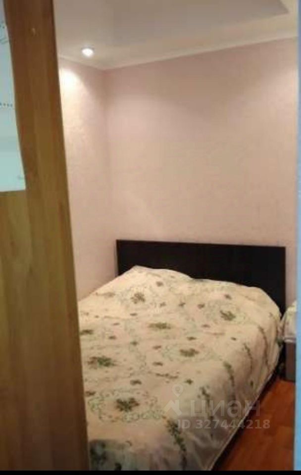 Челюскинцев - 30/1 №4