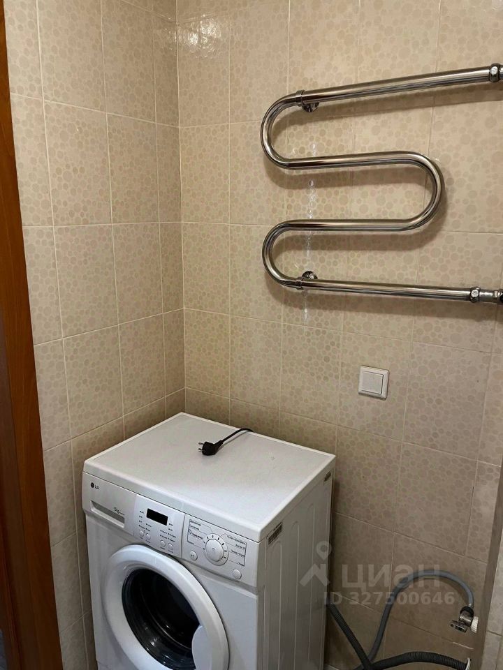 Большевистская - 114 №1