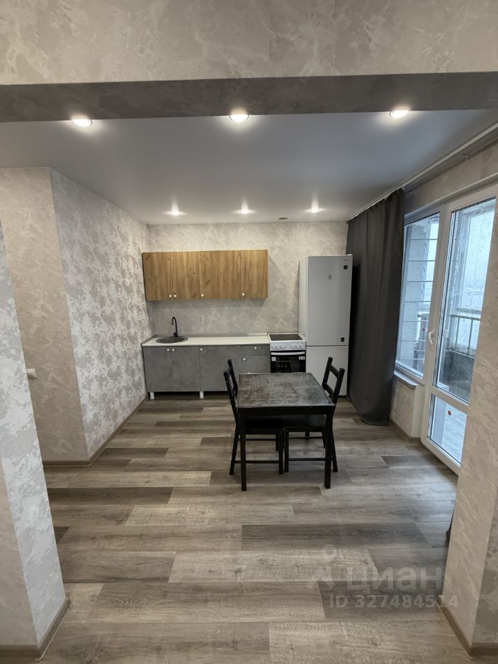 Связистов - 162/2 №7