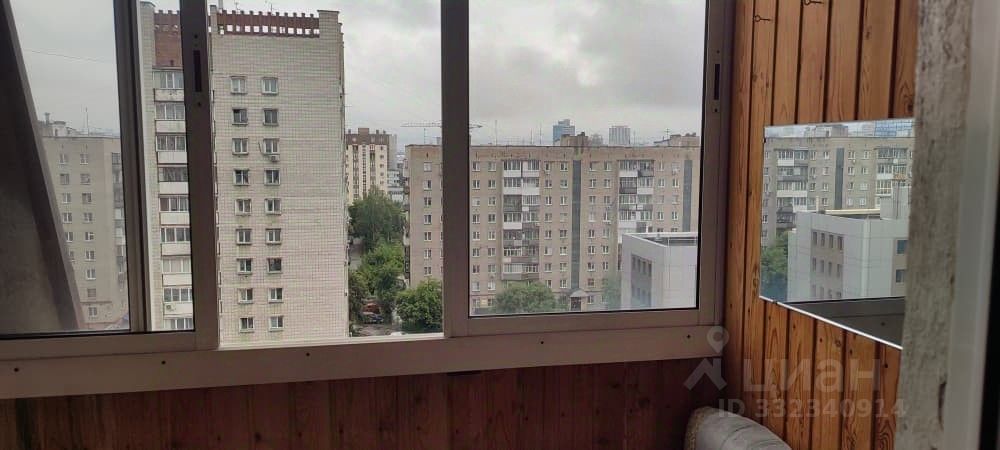 Челюскинцев - 15 №14