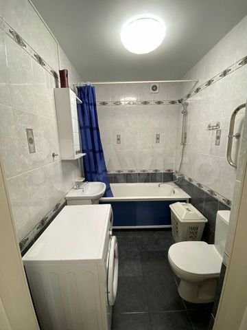 Большевистская - 122 №1