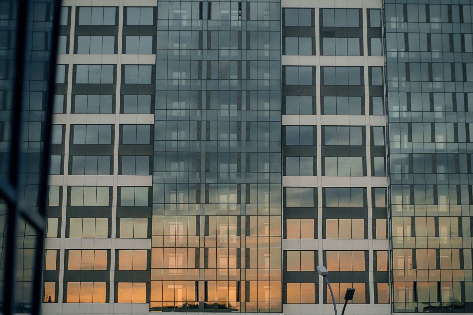 Berlin (Берлин),  Красный проспект, 104