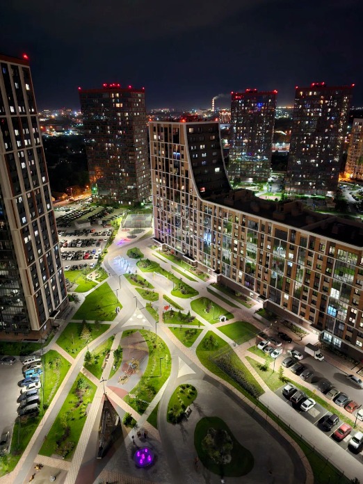 Ясный берег, ул. Ясный Берег 10